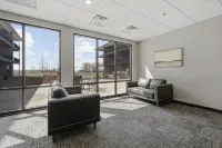 Charming 2-bedroom/2 bath apartment with spa & fitness room amenities in Mankato - Gym
