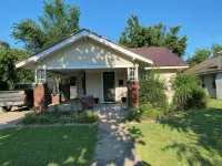 Relax on Lake- cozy, spacious, and stylish - 2-Star