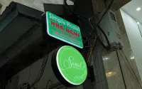 Simple Hostel - Capsule Hotels