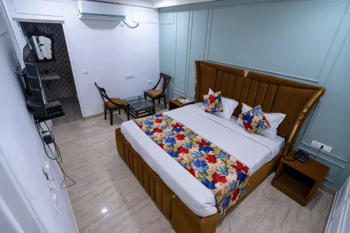 Farmhouse  Inn NH8 Hotel &  Resort - Alloggi