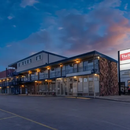 Americus Hotel