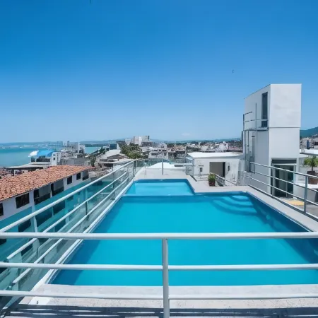 Hotel Portonovo Plaza Malecon