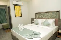 Hotel Radhika