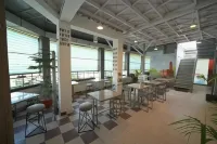 Hotel UR - 2-Star