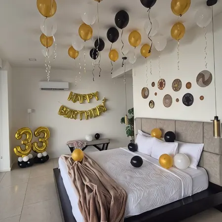 Luxury Villa w/ Ocean, Mountain Views, King Suites & Hot Tub - Sleeps 10