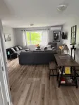 Modern and Sleek place centrally located in Charlottetown. Sleeps 5 by Casino - 2 ดาว