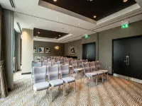 DoubleTree by Hilton Woking Woking otelleri