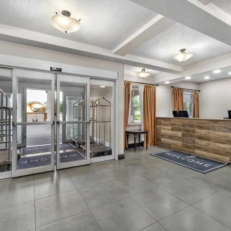 Country Inn & Suites by Radisson, Port Orange-Daytona, FL