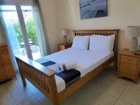 Short walk to the beach ,Four bedrooms four   bathrooms sleeps 8 - 3-Star