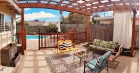 The Happy Hideaway - Swimming pool inside - 3BR - 2BA-  Look at me!