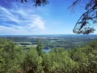 Presque Isle Hotel - 2-Star