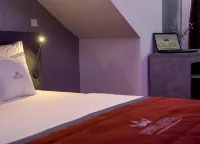 Hotel Royal - Bãi đậu xe