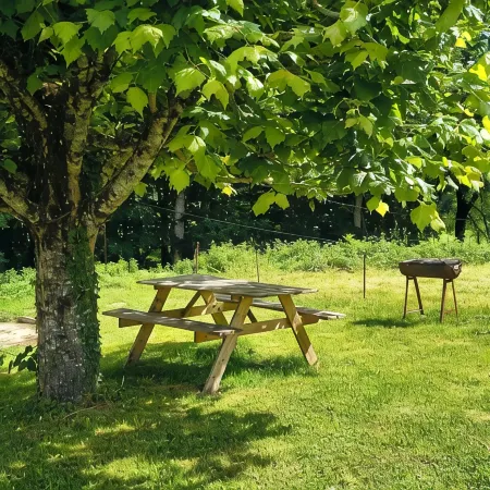Country house Marmanhac (CANTAL)