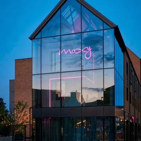 Moxy York
