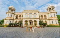 Balaram Palace Resort - breakfast