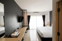 The Rest Hotel - Prachuap Khiri Khan - balcony