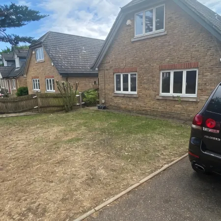 1 Bed Studio - Sleeps 2 - Smoking - Parking - Wifi