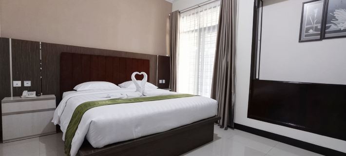 Riad Hotel Отели в г. Букиттинги