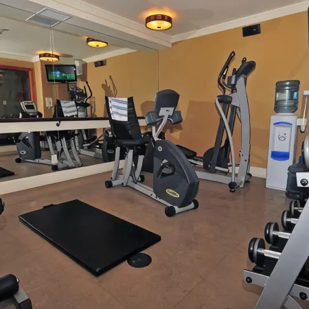 Fox Hotel and Suites