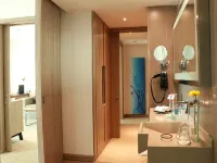 Novotel Tangerang Hotels near Benteng Stadium