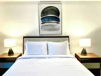 A1404B Cozy place Downtown Doral - 4-Star