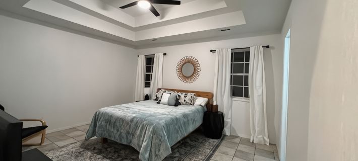 Modern House with Theater Room Hotels in Jasper County