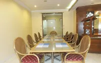 Hotel Permata Bandara - 2-Star