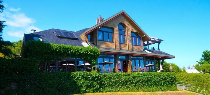 Spinnakers Brewpub & Guesthouses Hotele w: Capital
