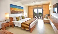 Goldi Sands Hotel - balcony