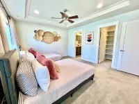 Riverside Retreat - Luxury Living Steps From the Pool, Boise River & Greenbelt - Boutique