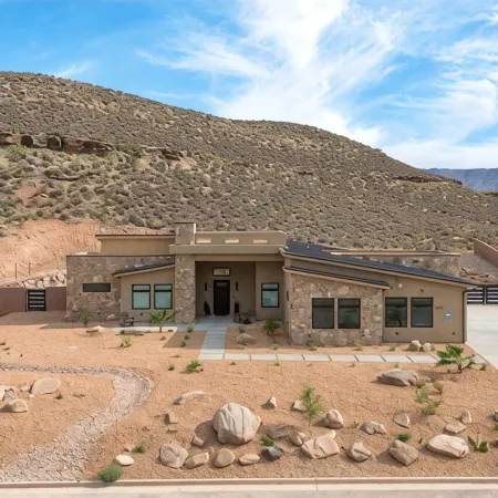 Beautiful 5 Bd/6 Bath - Zion's Edge, Kolob Canyon, Private Pool, Hot Tub, Views!