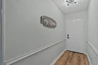 Golden DFW - Near Stadiums, Large Pool, Fire Pit - Homestays