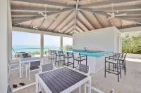 Luxury condo with a beachy Bahamian twist! - 홈스테이