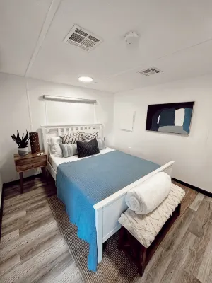 Cozy 2-bedroom apartment in charming Arecibo with WiFi, AC - 3-Star