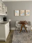 Cozy studio in the heart of Seaside walking distance to the beach - Swimmingpools