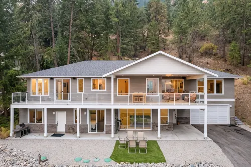 Okanagan Lakeview Oasis, 2 Bed, 2 Bath, Sleeps 6 - 4 étoiles