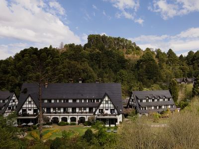 Ort Hotel