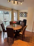The Ultimate NYC Group Getaway. Sleeps 10 in Hoboken - ห้องครัว