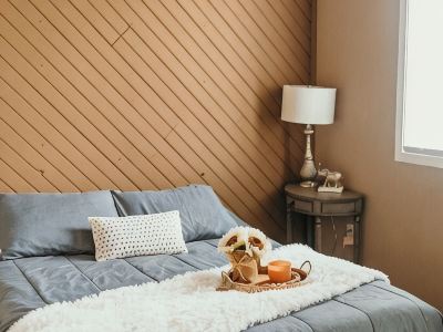 Couples Getaway - Guesthouse/ In-Law Suite with Jacuzzi/Sauna/Pool