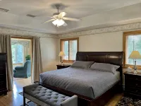 Mt Washington Views, Theater Room, Pool Table, Hot Tub, Fire Pit, On 40 Acres - balcony