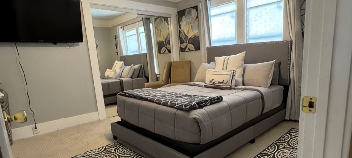 West Oakland Home Minutes from San Francisco - 3Br with Full Kitchen โรงแรมในโอ๊คแลนด์