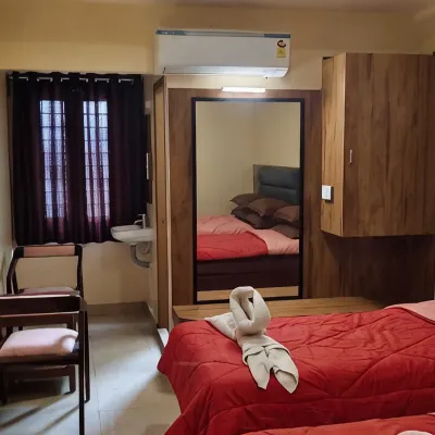 Chitra Temple View Hotels near Thiruchendur Murugan Temple