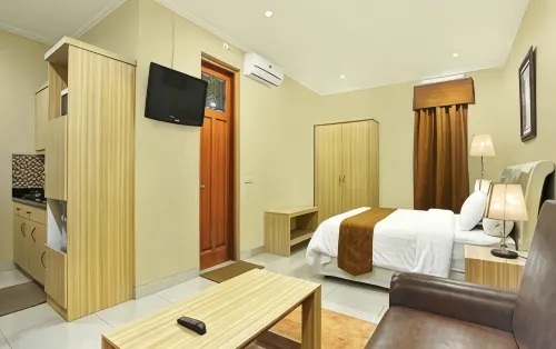 Rumah Aca - Pensions