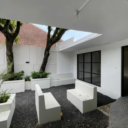 Azana Essence Sanggabuana Bogor