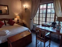 Khaya Africa Guesthouse - balcony