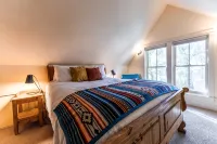 The Top Rated Home in Crested  Butte! Best Location, Hot Tub & Steam Shower! - 무료 와이파이