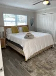 Experience Clearwater charm, just a quick 9-minutes to Tampa Bay