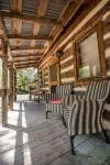 Log Cabin in Woods W/Trail & Scavenger Hunt Wood Fireplace, Lindale Canton Tyler