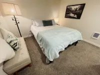 Modern & Charming Silverton Getaway Cottage- 1 mile from downtown! - Wifi