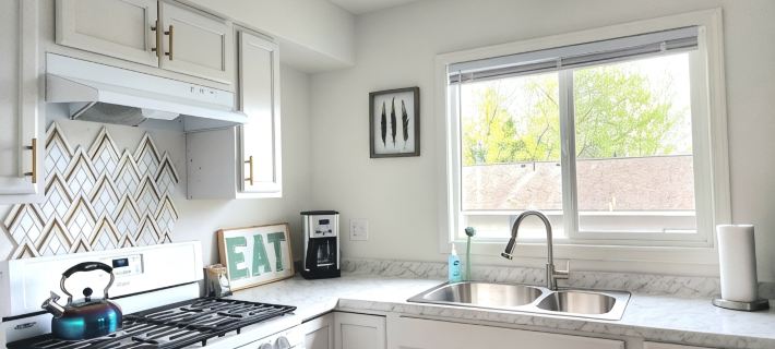 Denali Luxe Studio by airports, lakes, hiking, skiing. Newly remodeled. Hotels in Анкорідж